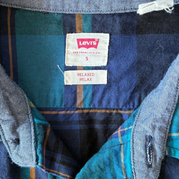 LEVI’S Men’s Worker Relaxed-Fit Plaid Button-Down Shirt - Picture 3 of 5